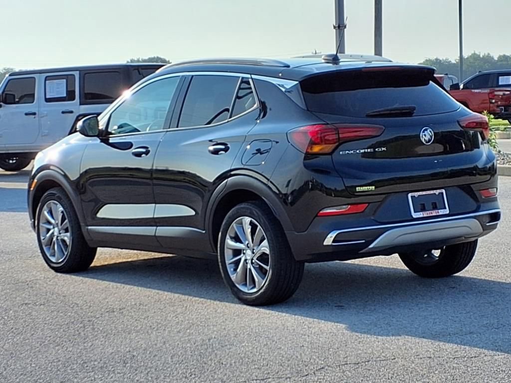 Used 2022 Buick Encore GX Essence w/ Experience Buick Package image 32
