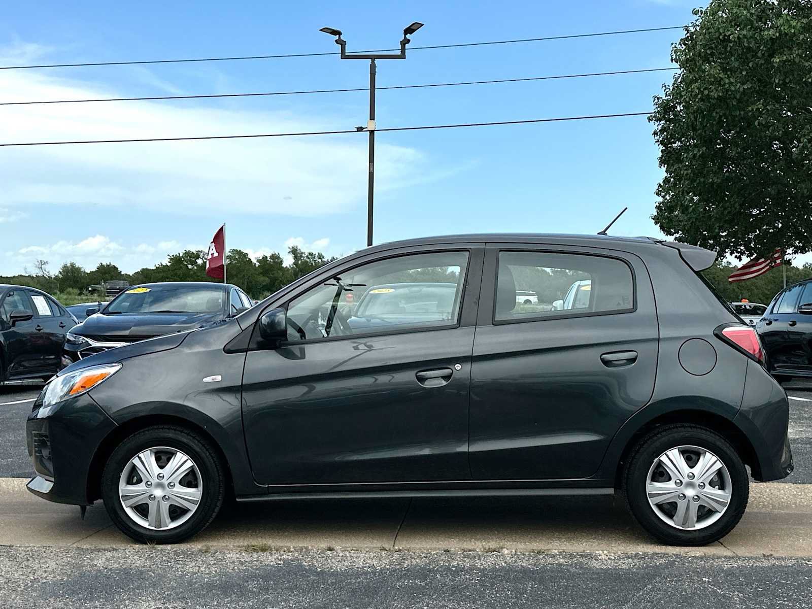 Used 2024 Mitsubishi Mirage ES FWD image 12