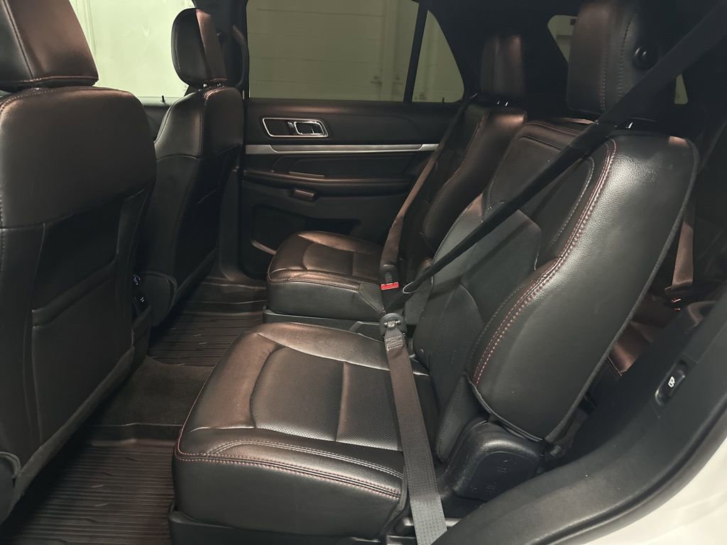Used 2018 Ford Explorer Sport w/ Equipment Group 401A image 22