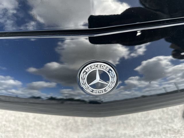 Used 2025 Mercedes-Benz C 300 Sedan image 10