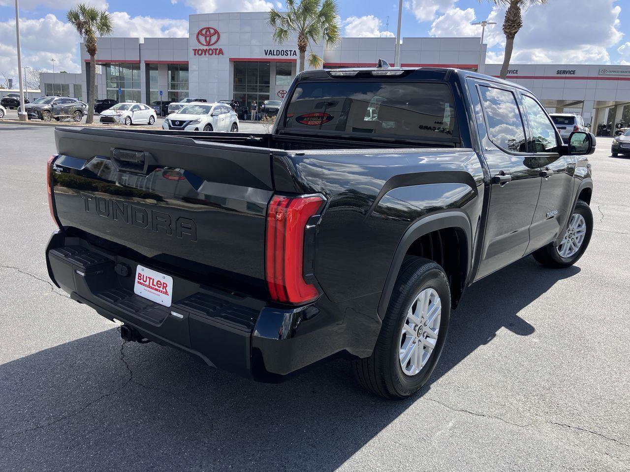 Used 2022 Toyota Tundra SR5 image 5