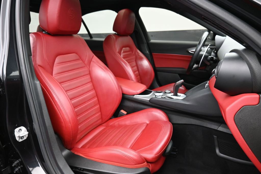 Used 2021 Alfa Romeo Giulia Ti Sport AWD/4WD image 25