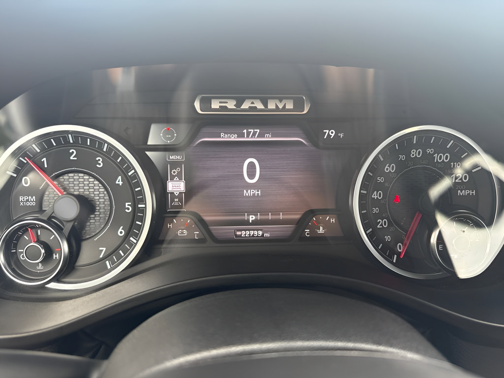 Used 2025 RAM 1500 Big Horn AWD/4WD image 18