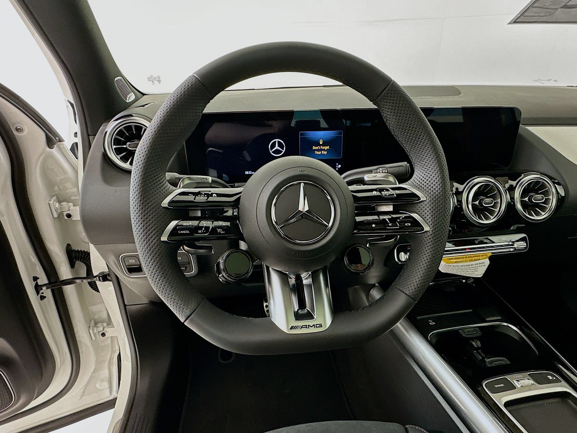 New 2026 Mercedes-Benz GLA 35 AMG 4MATIC image 12