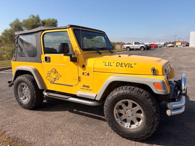Used 2006 Jeep Wrangler X AWD/4WD image 3
