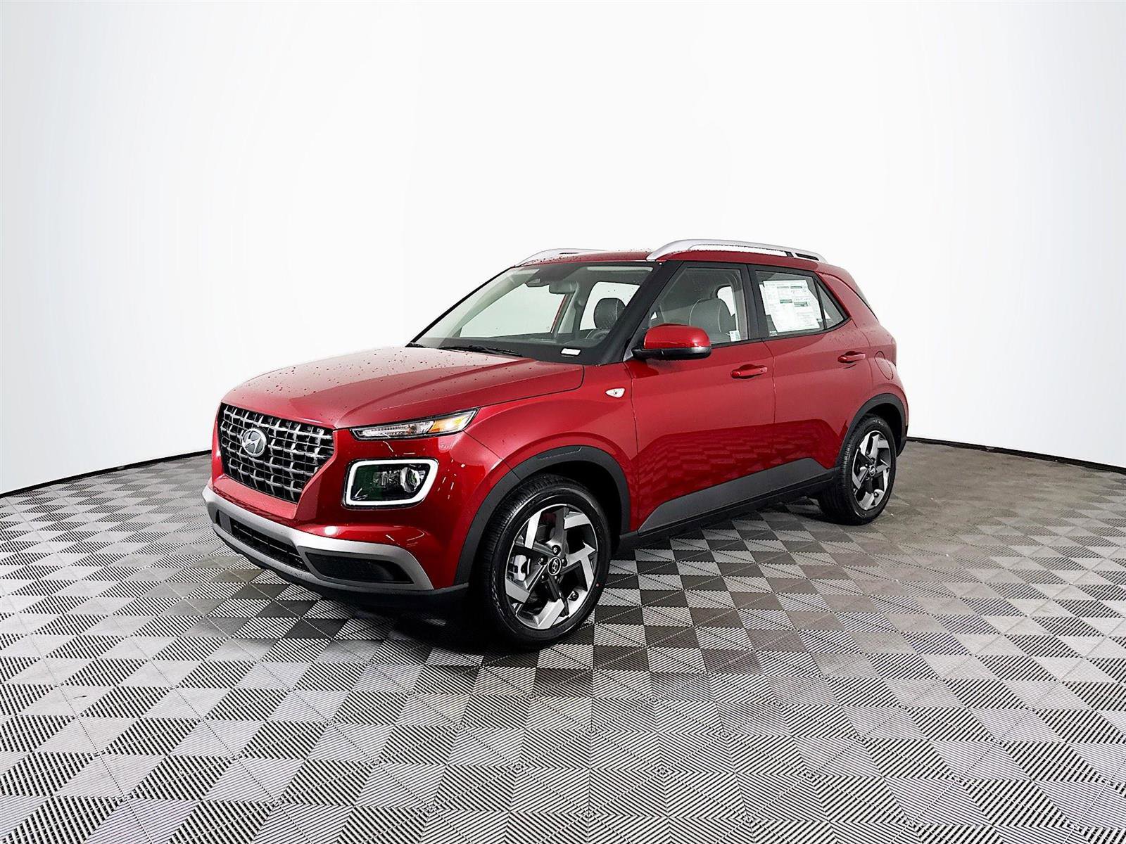 New 2025 Hyundai Venue Limited image 3