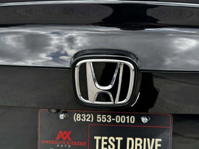 Used 2018 Honda Accord Sport image 15
