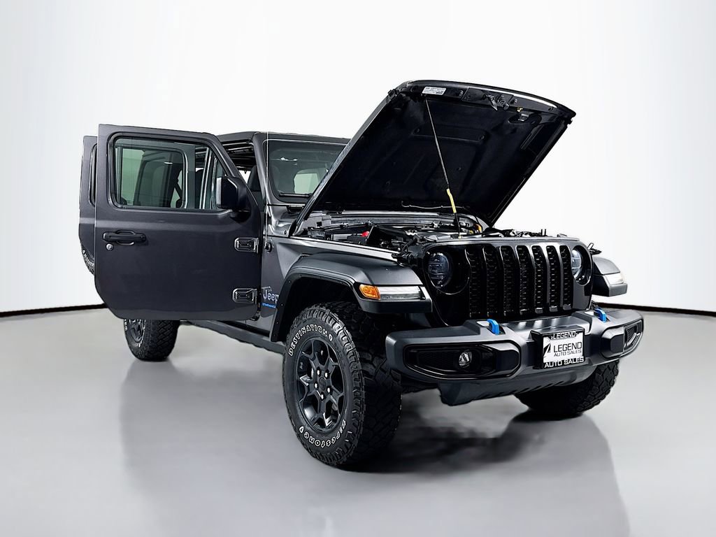 Used 2023 Jeep Wrangler Unlimited w/ Cold Weather Group AWD/4WD image 25