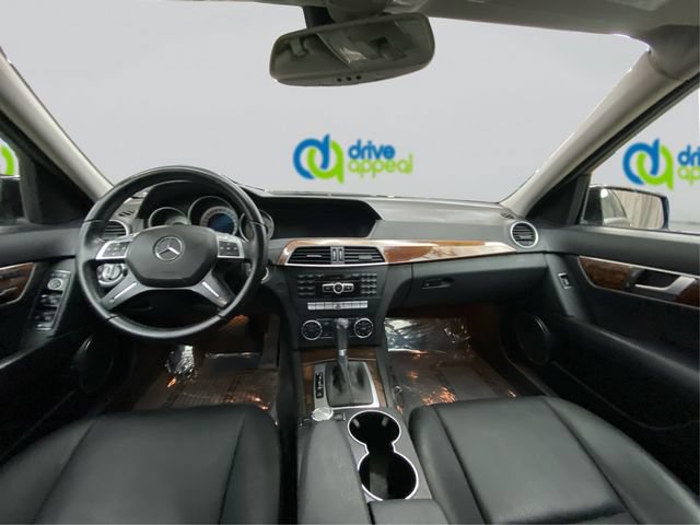 Used 2014 Mercedes-Benz C 300 4MATIC Sedan image 30