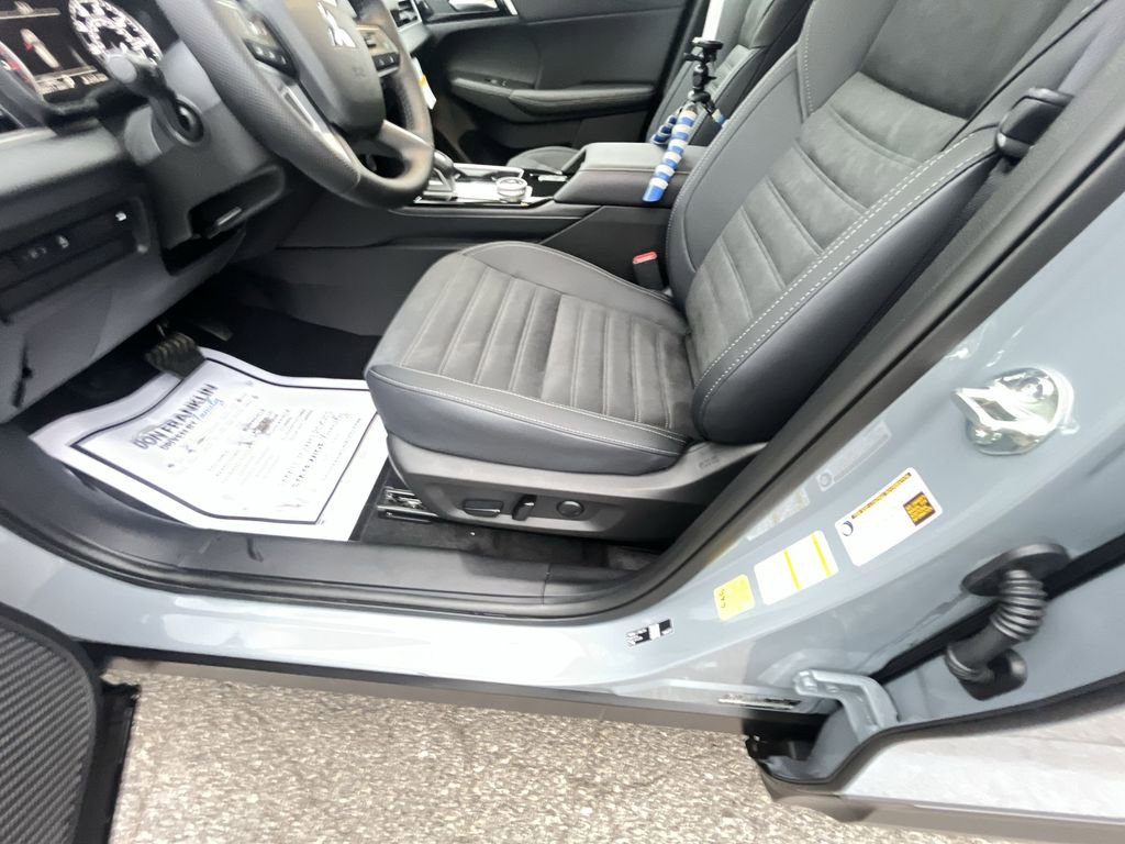 New 2026 Mitsubishi Outlander Trail Edition image 12