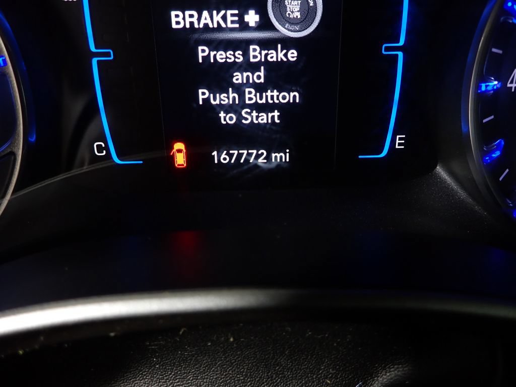 Used 2017 Chrysler Pacifica Touring-L w/ Tire & Wheel Group FWD image 43