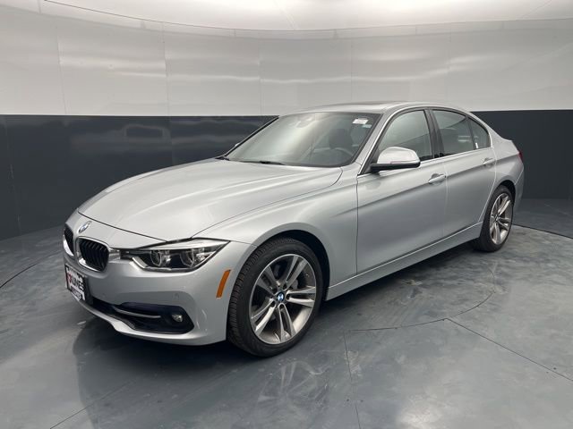 Used 2018 BMW 340i xDrive Sedan image 3