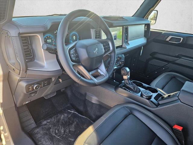 New 2025 Ford Bronco Outer Banks image 3