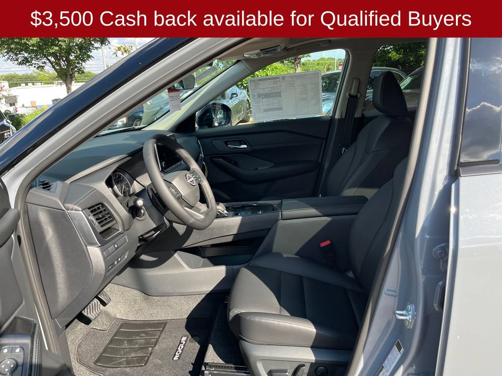 New 2026 Nissan Rogue Dark Armor FWD image 11