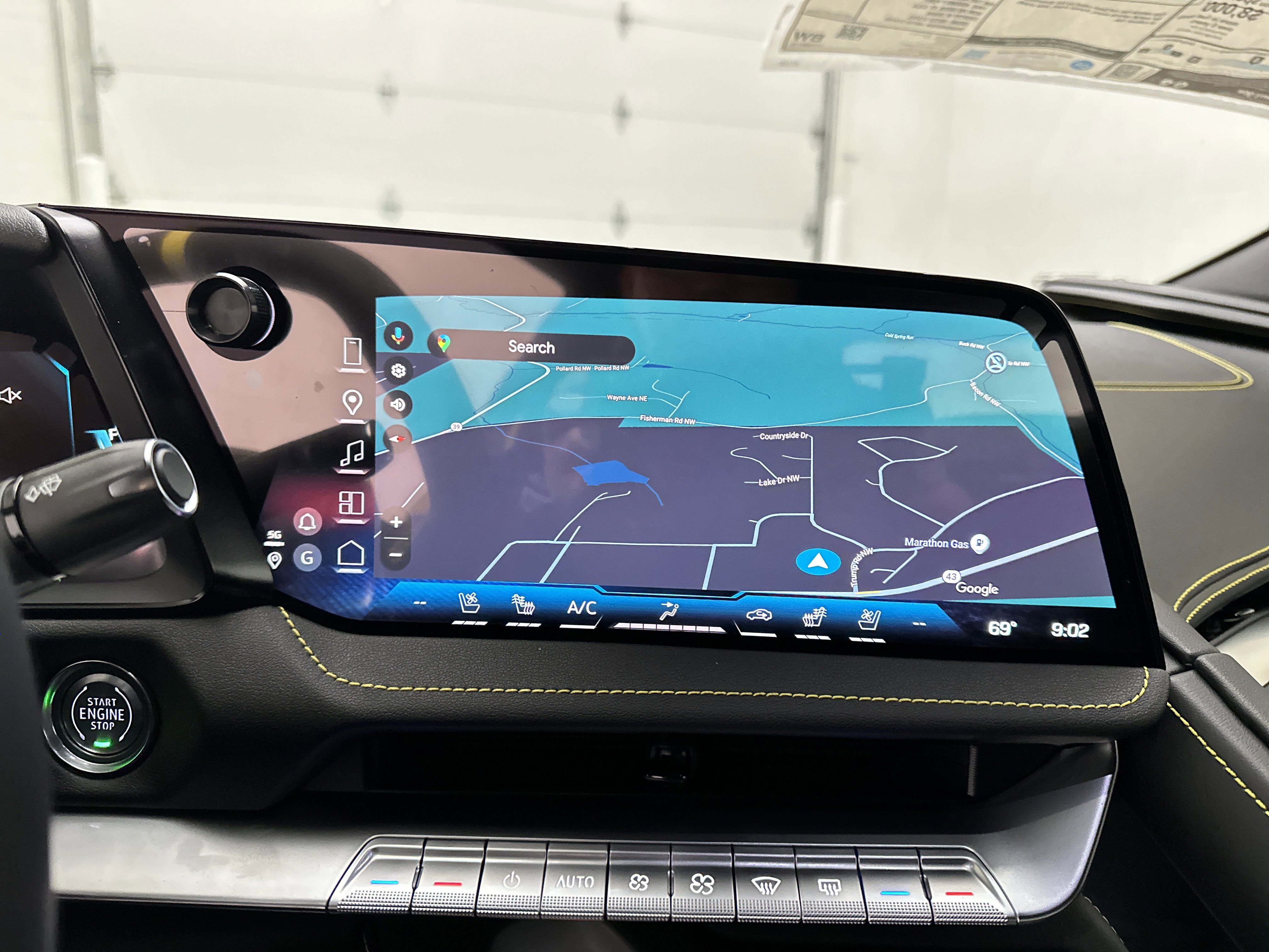 New 2026 Chevrolet Corvette Stingray Preferred Cpe w/ Z51 Performance Package image 32