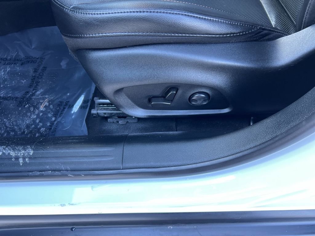 Used 2022 Jeep Compass Latitude image 14