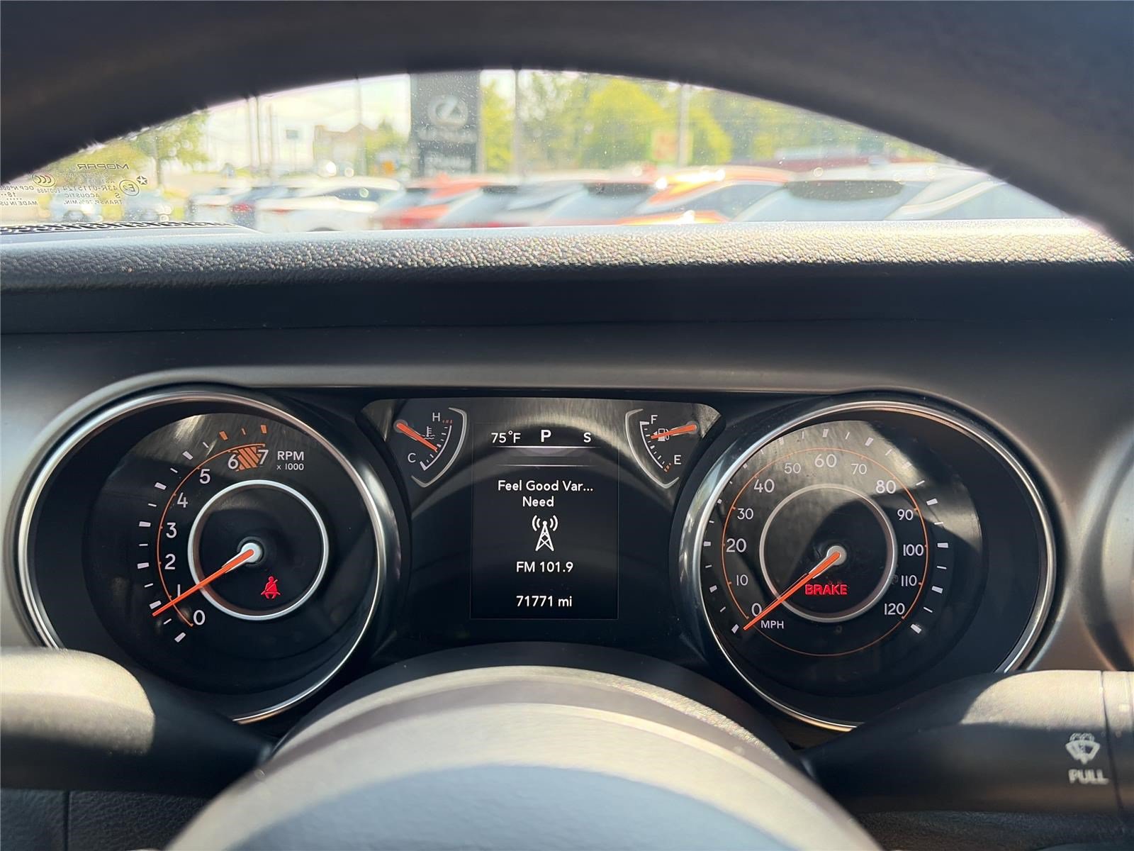 Used 2018 Jeep Wrangler Sport AWD/4WD image 9