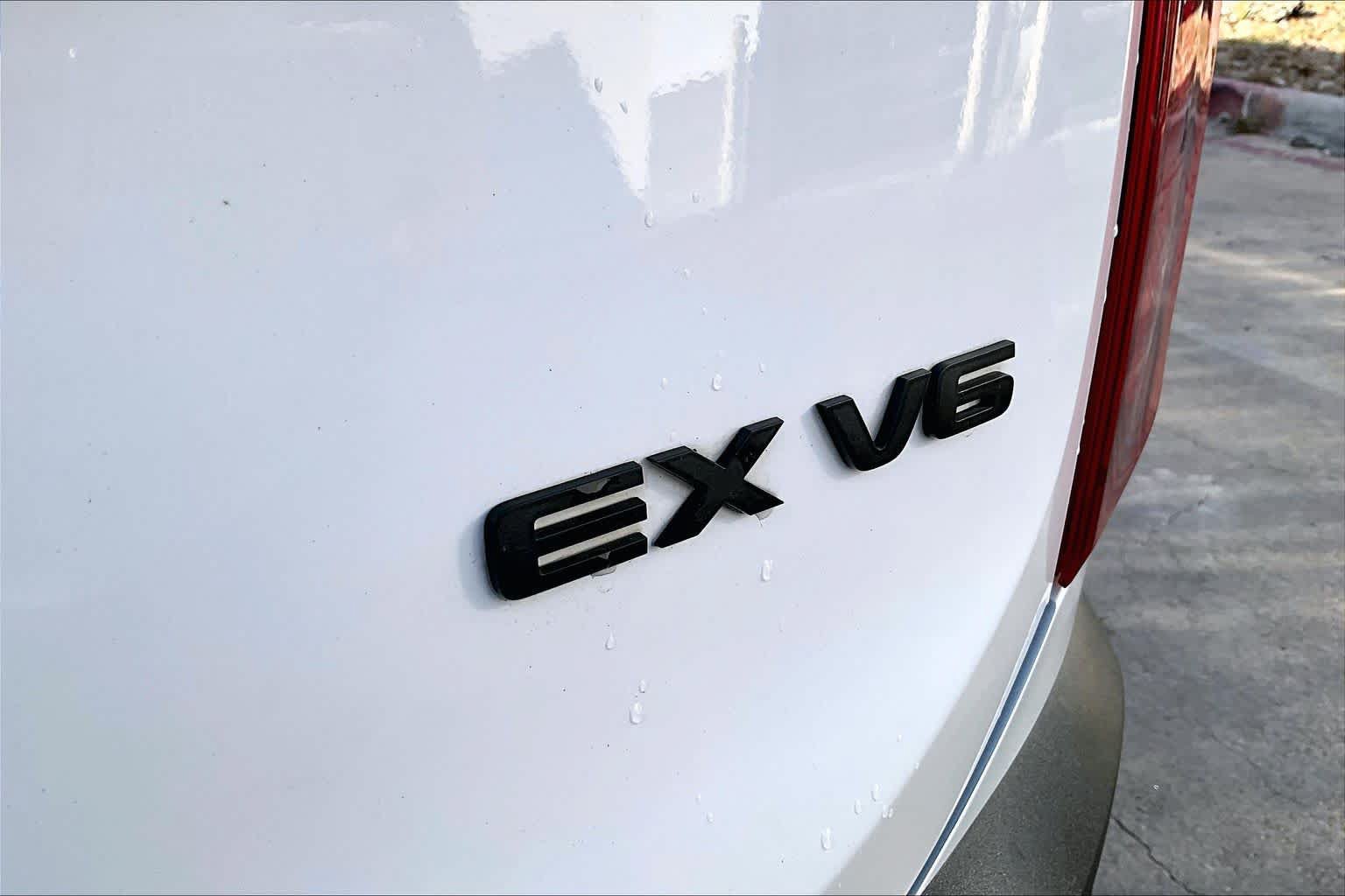 Used 2021 Kia Telluride EX w/ EX Premium Package AWD/4WD image 10