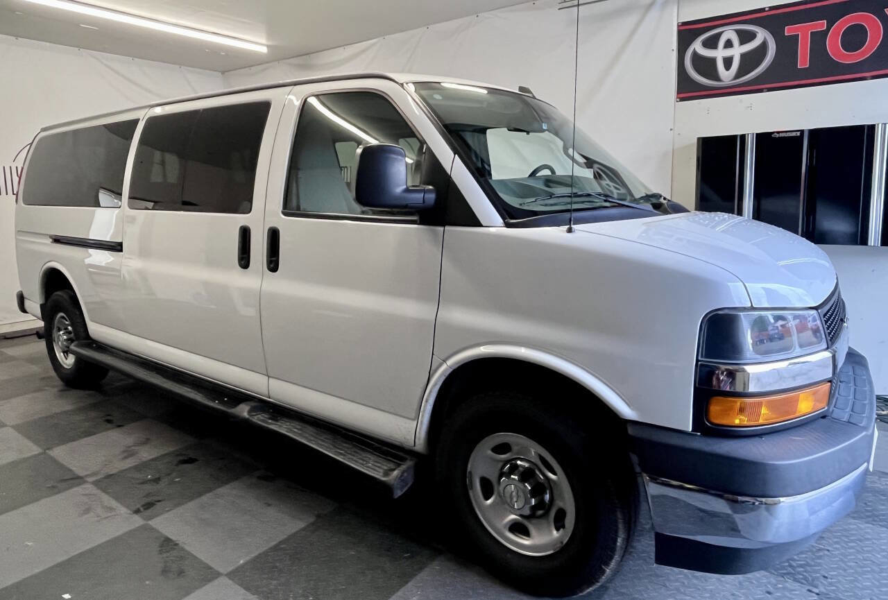 Used 2019 Chevrolet Express 3500 LT w/ LT Preferred Equipment Group