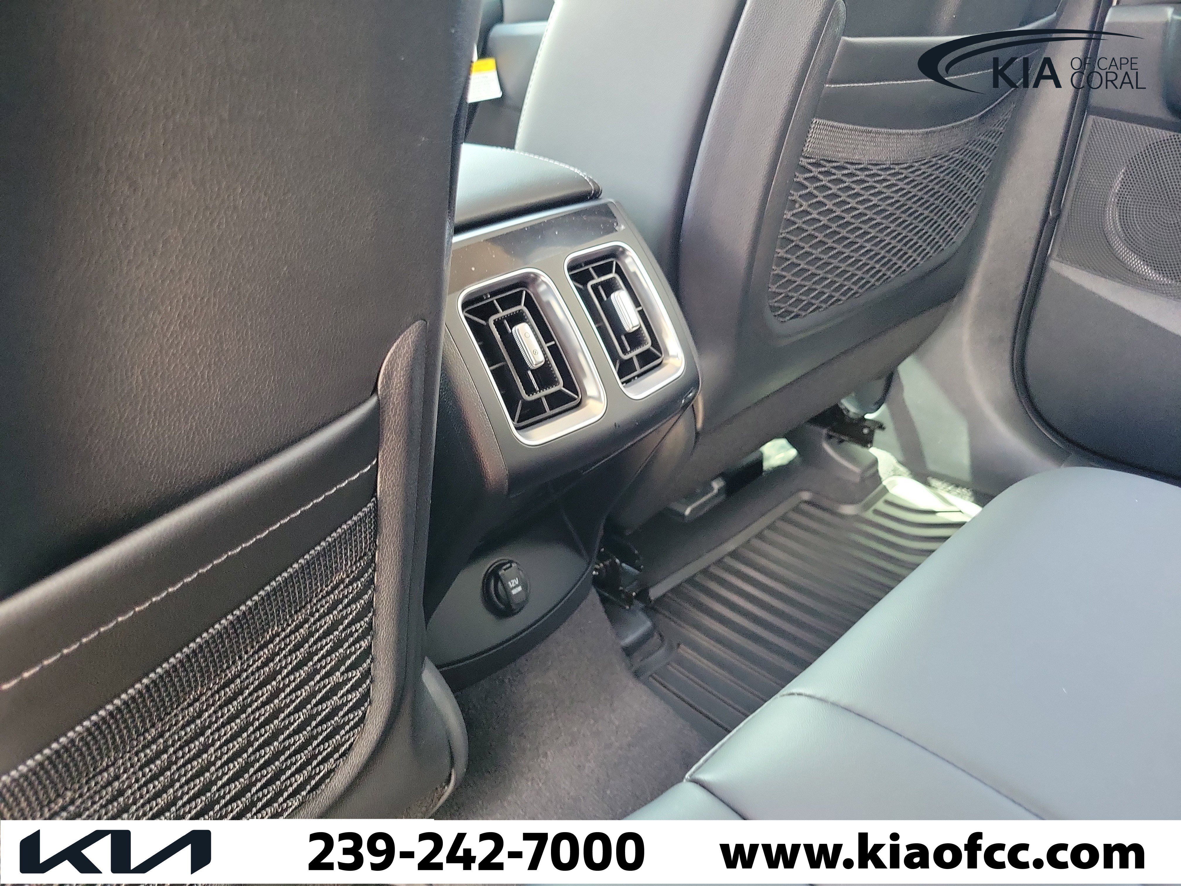 New 2026 Kia Sorento EX FWD image 14
