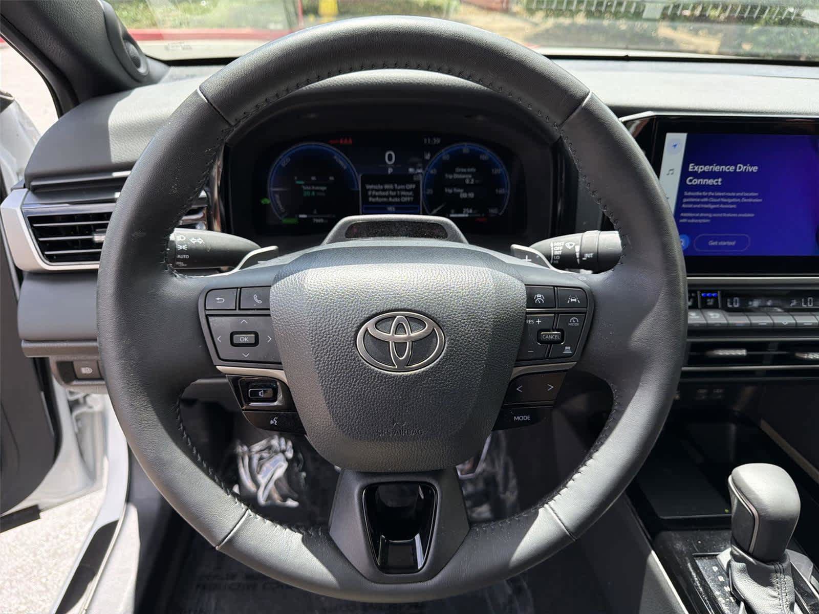 Used 2025 Toyota Camry XSE FWD image 16