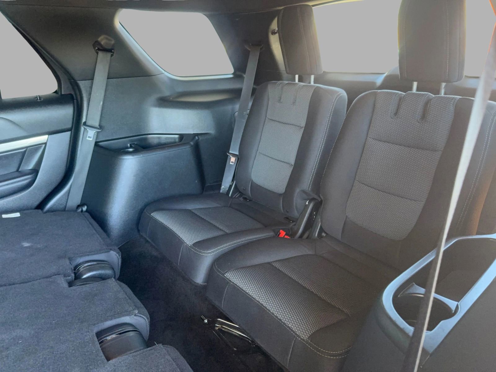 Used 2018 Ford Explorer XLT w/ Equipment Group 201A image 29