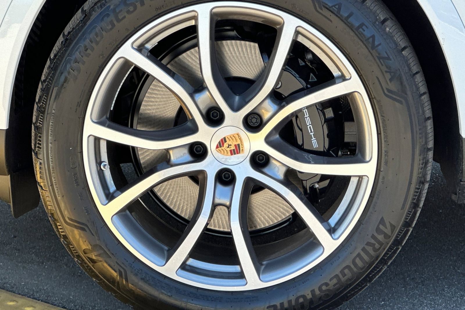 New 2025 Porsche Cayenne Coupe image 46