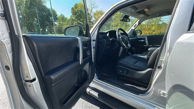 Used 2023 Toyota 4Runner TRD Sport image 30