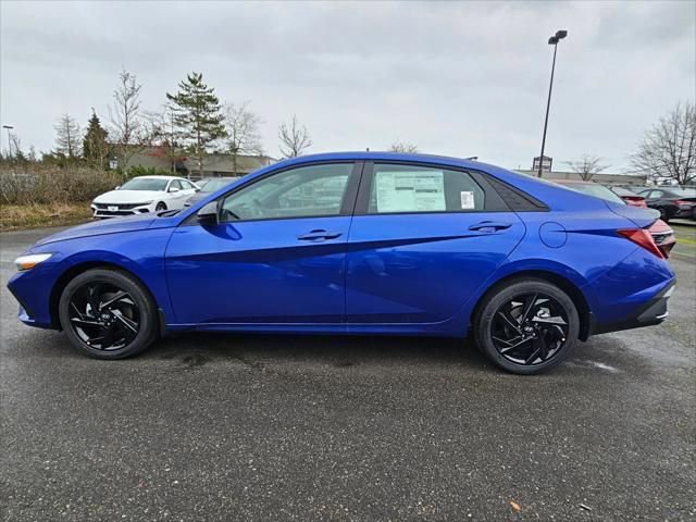 New 2026 Hyundai Elantra Sport FWD image 4
