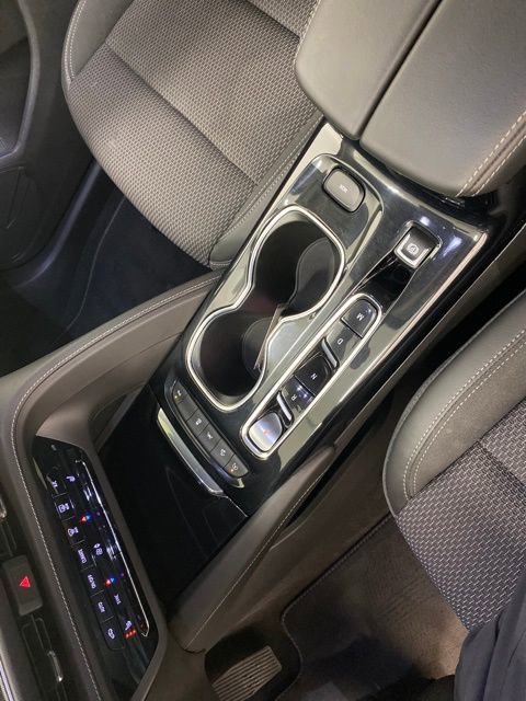 Used 2023 Buick Envision Preferred AWD/4WD image 21