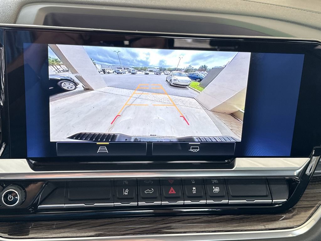 Used 2025 Chevrolet Silverado 2500 LT w/ Convenience Package image 27