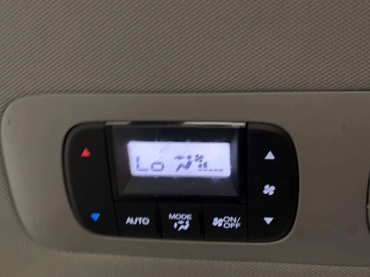 Used 2016 Honda Odyssey SE image 28