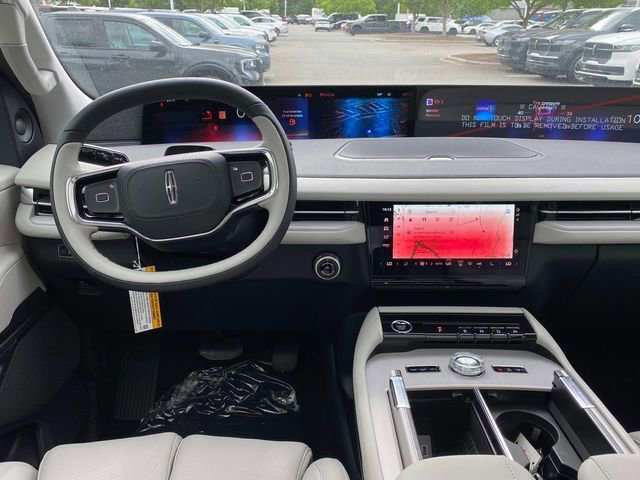 New 2026 Lincoln Navigator L Reserve AWD/4WD image 6