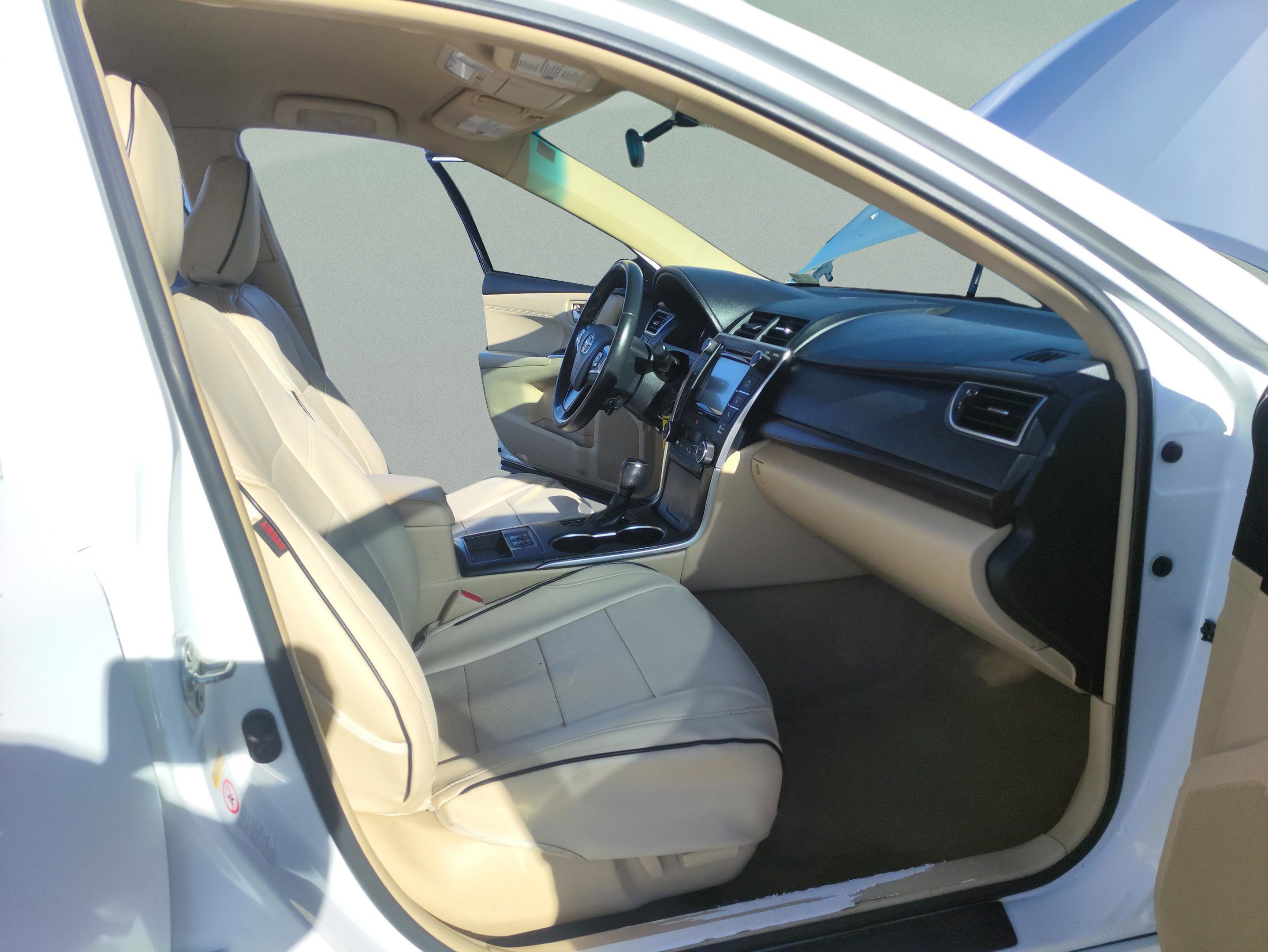 Used 2017 Toyota Camry XLE image 15