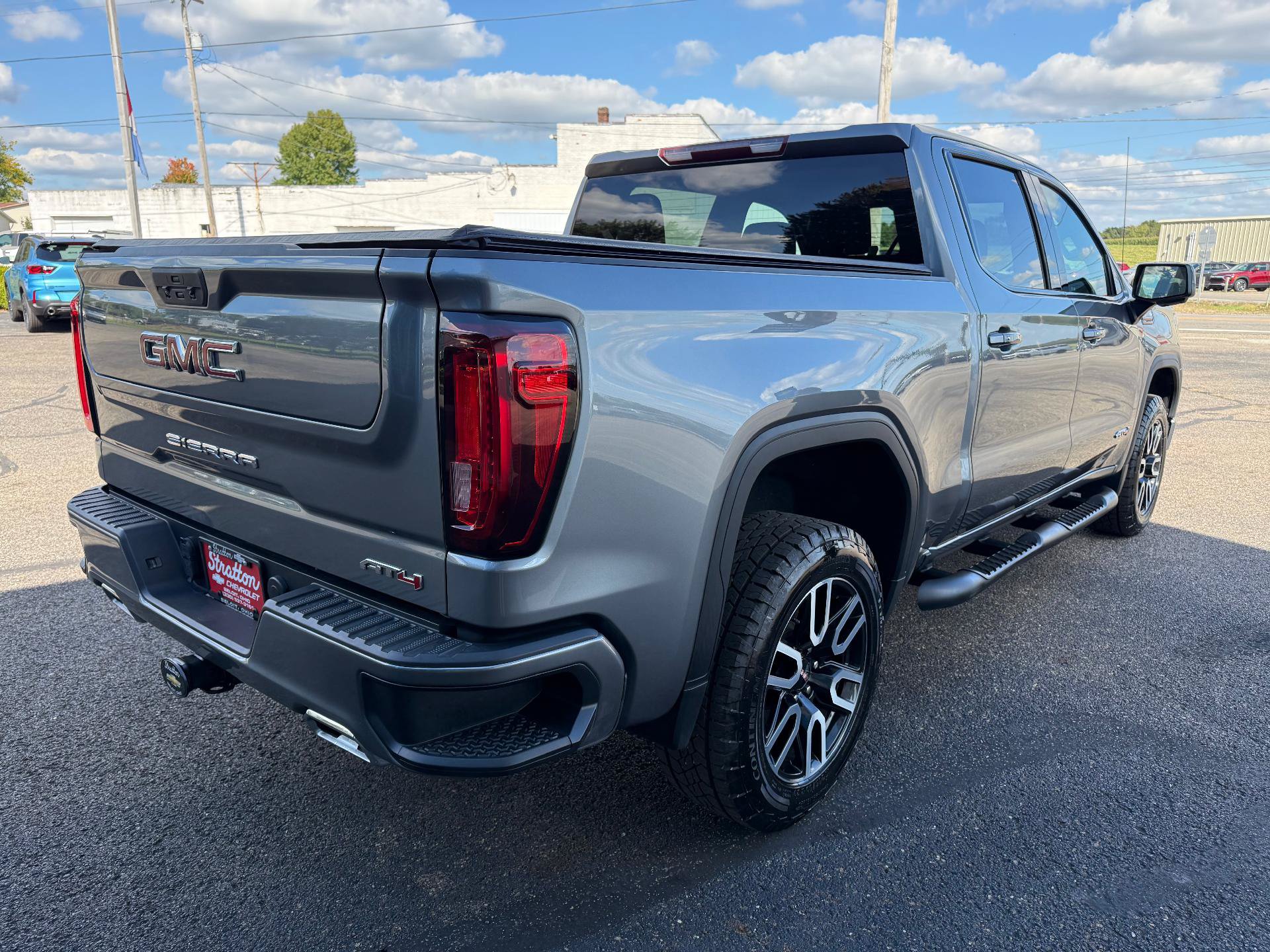 Certified 2021 GMC Sierra 1500 AT4 AWD/4WD image 7