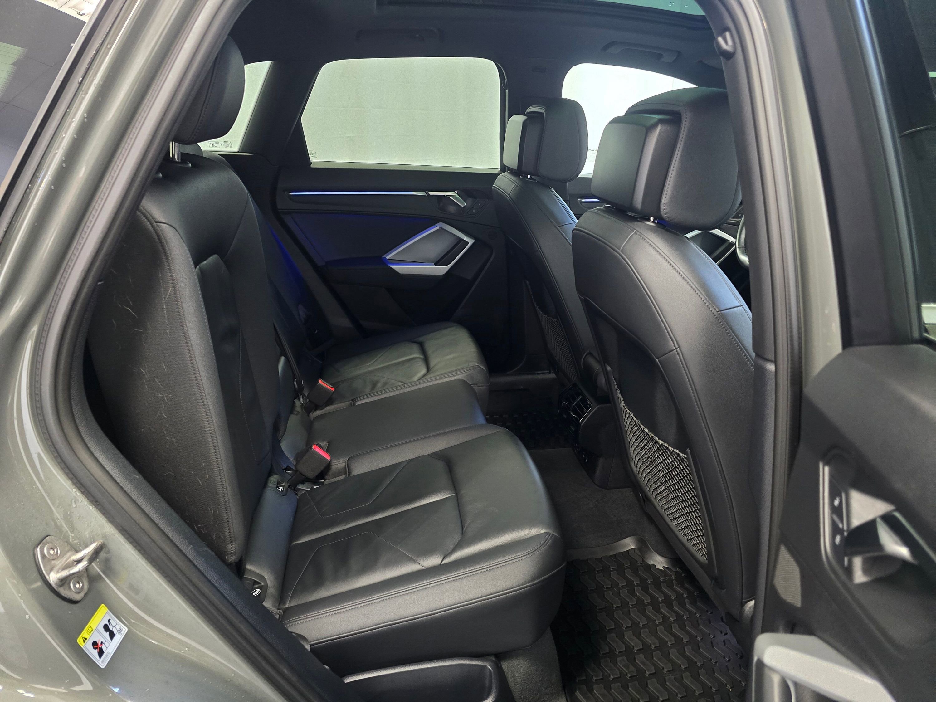 Used 2023 Audi Q3 2.0T Premium Plus w/ Premium Plus Package image 23