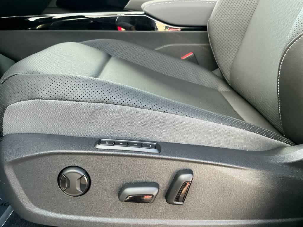 New 2026 Volkswagen ID.4 Pro S AWD/4WD image 22