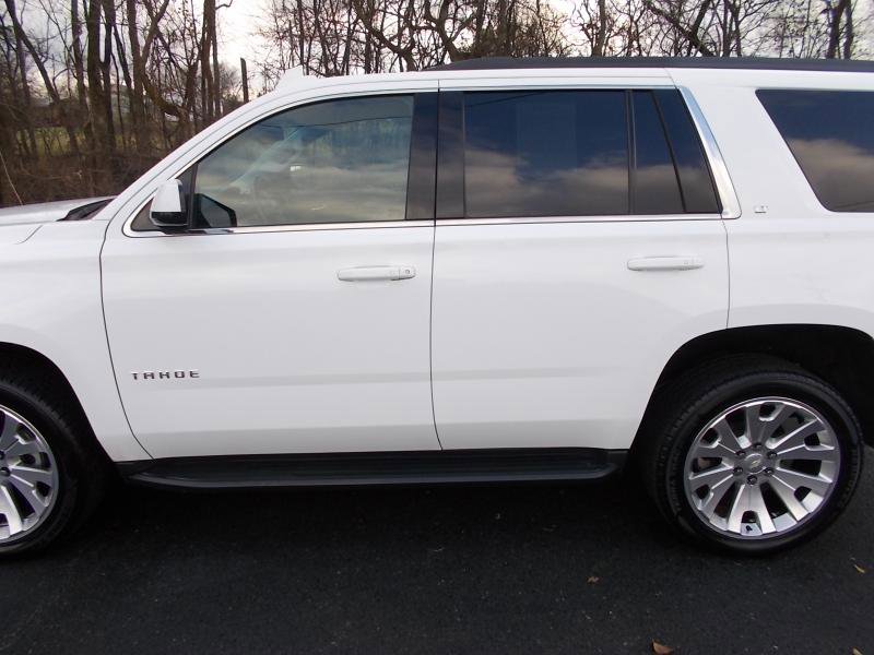 Used 2018 Chevrolet Tahoe LT w/ Luxury Package RWD image 6