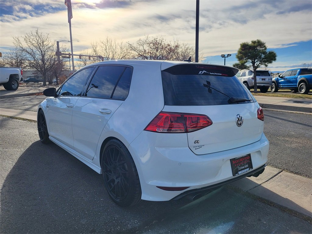 Used 2017 Volkswagen Golf R 4-Door image 7