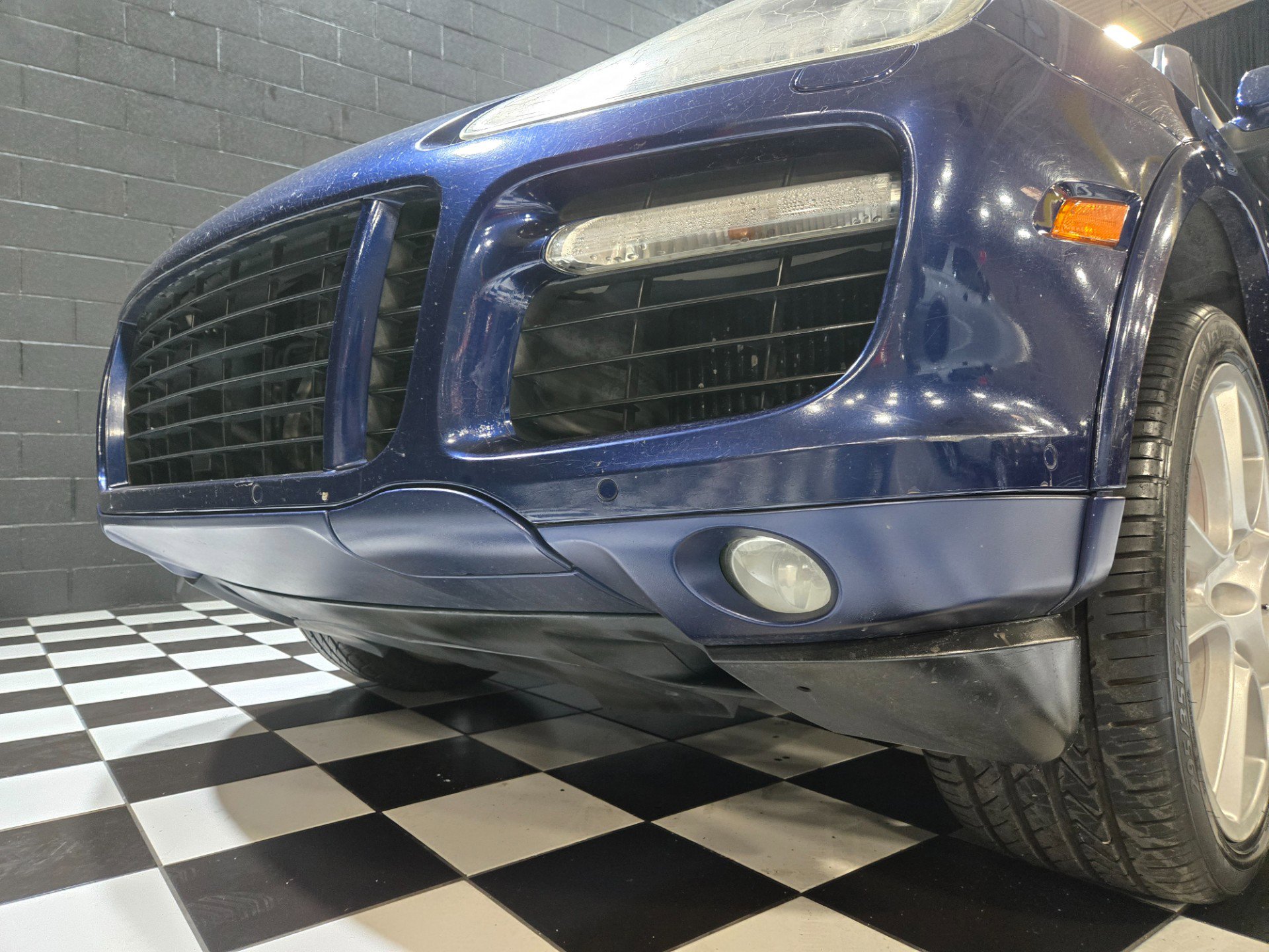 Used 2008 Porsche Cayenne Turbo AWD/4WD image 24
