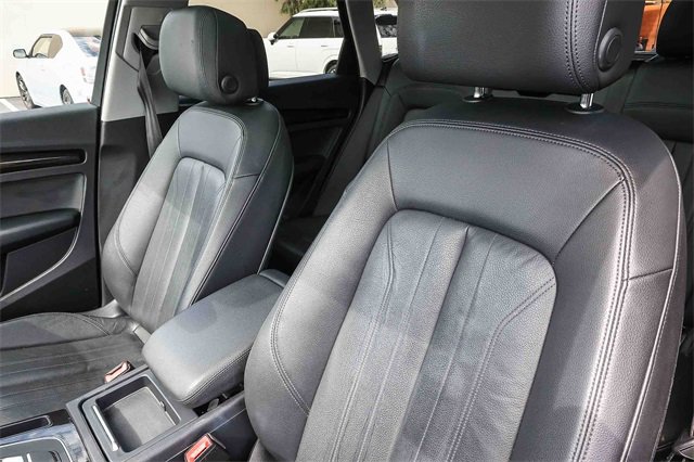 Used 2018 Audi Q5 2.0T Premium Plus w/ Premium Plus Package image 27