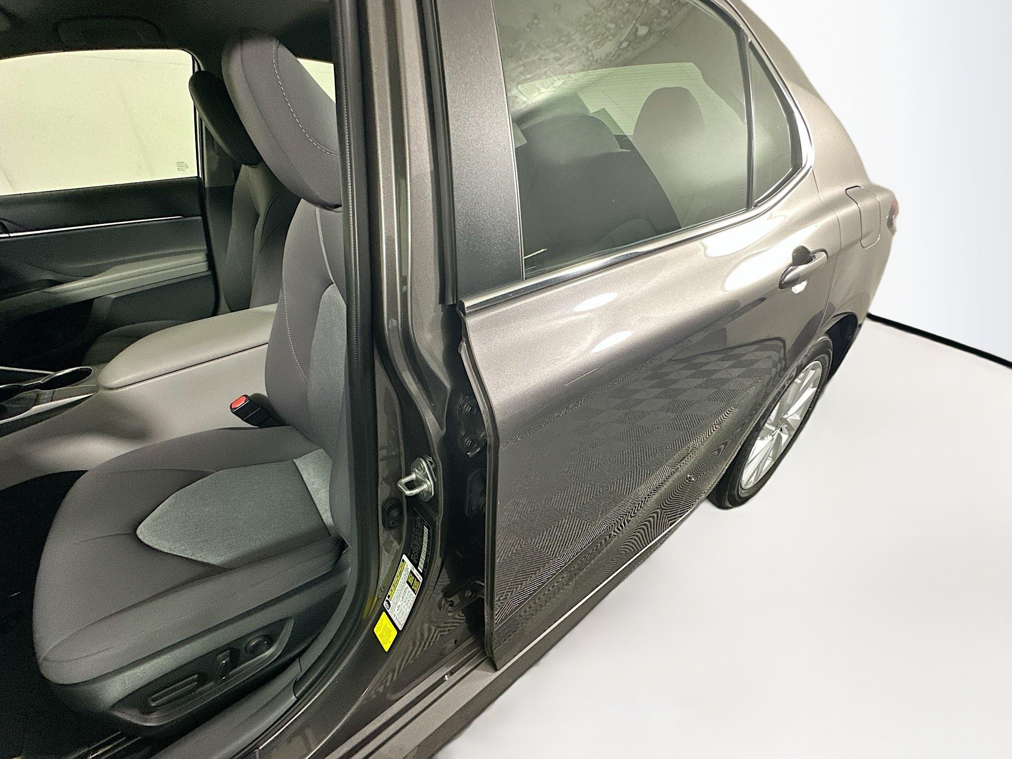 Used 2023 Toyota Camry LE FWD image 12