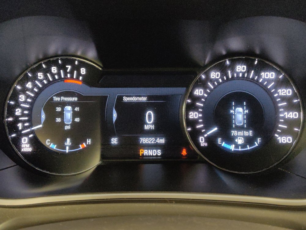 Used 2017 Lincoln MKX Reserve w/ Driver Assistance Package FWD image 23