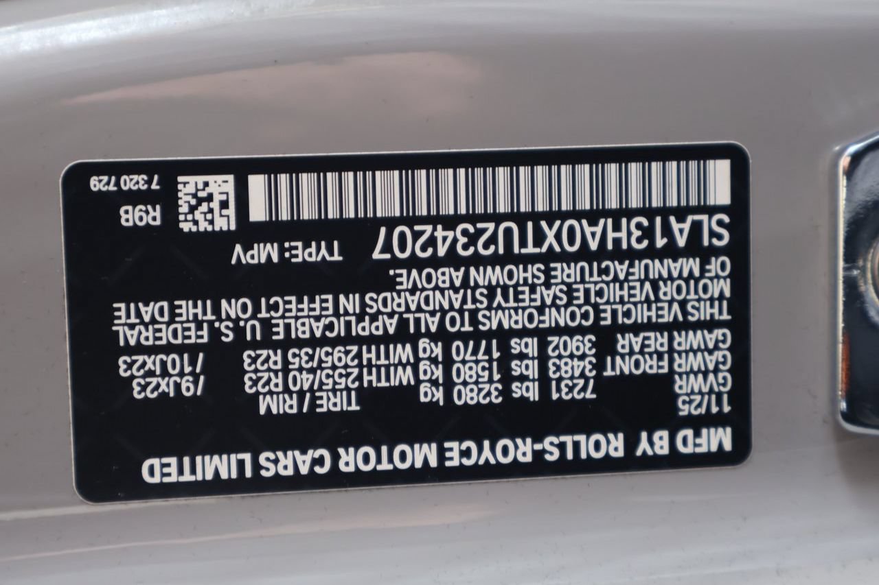 New 2026 Rolls-Royce Cullinan AWD/4WD image 31