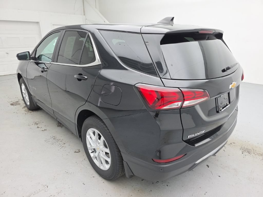 Used 2024 Chevrolet Equinox LT AWD/4WD image 9