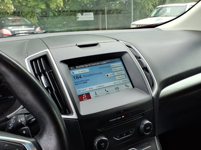 Used 2016 Ford Edge SEL w/ Equipment Group 201A AWD/4WD image 28