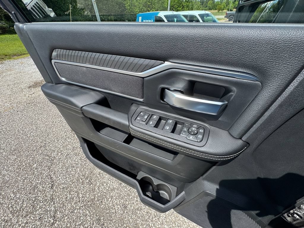 New 2026 RAM 3500 Big Horn AWD/4WD image 26
