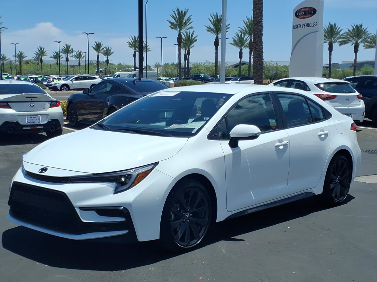 Certified 2025 Toyota Corolla SE FWD image 8