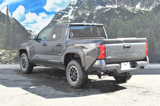 New 2026 Toyota Tacoma TRD Off-Road image 3