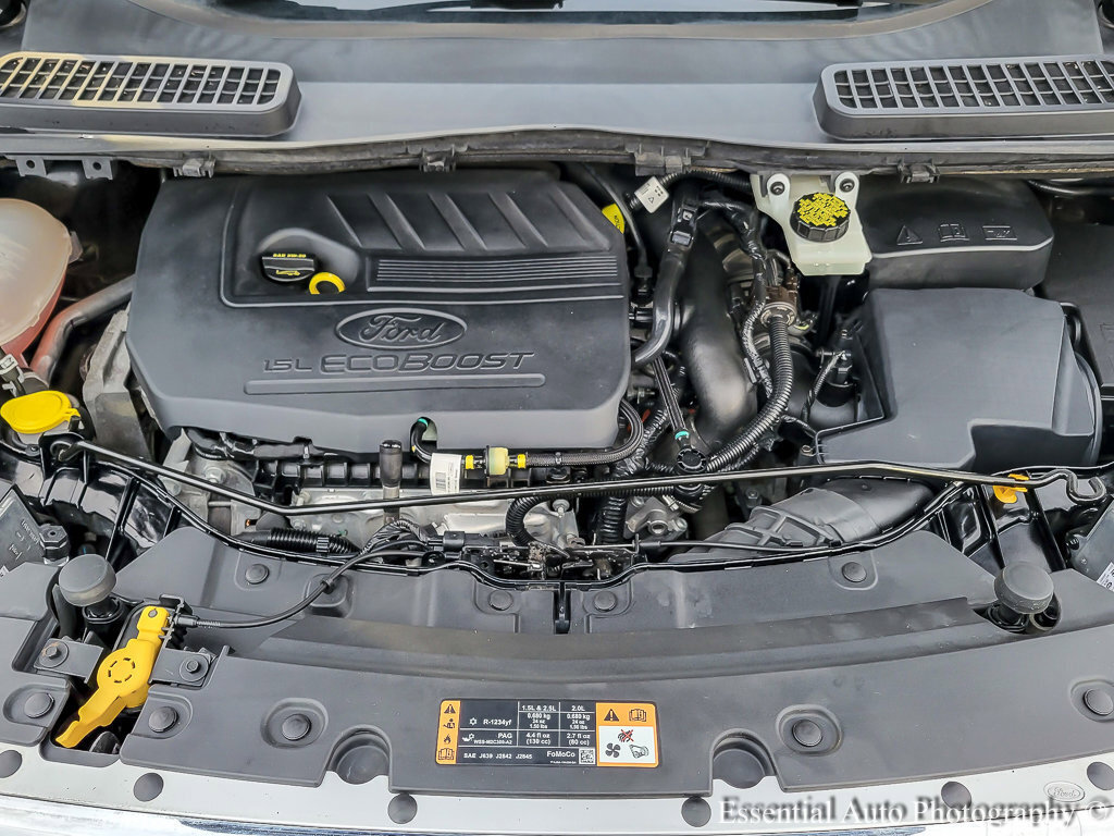 Used 2017 Ford Escape SE w/ Equipment Group 201A image 33